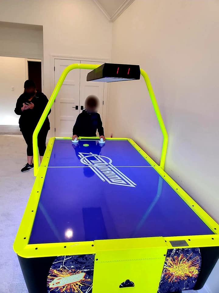 Dynamo 8' Hot Flash II Air Hockey Table