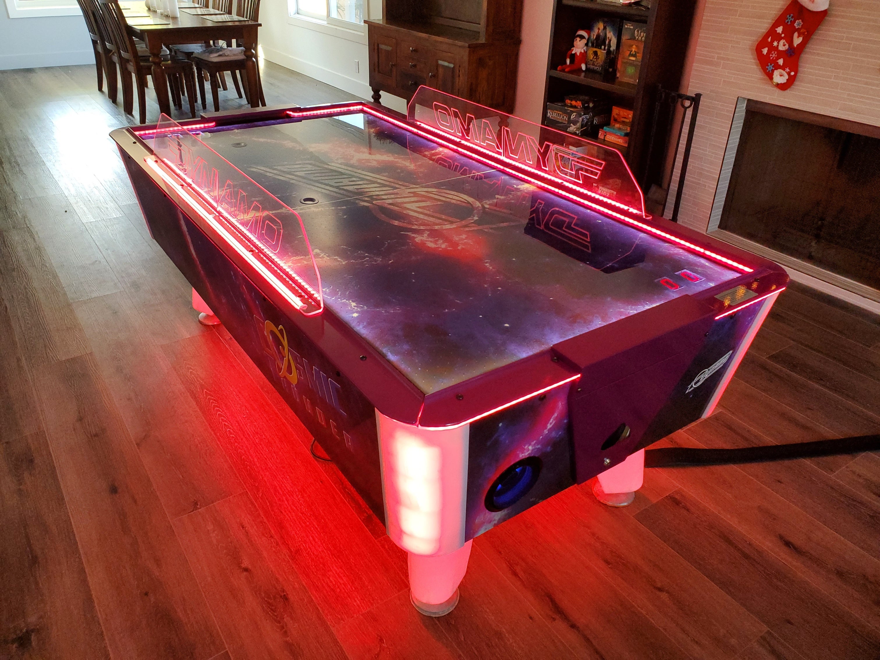 Dynamo 7' Cosmic Red Air Hockey